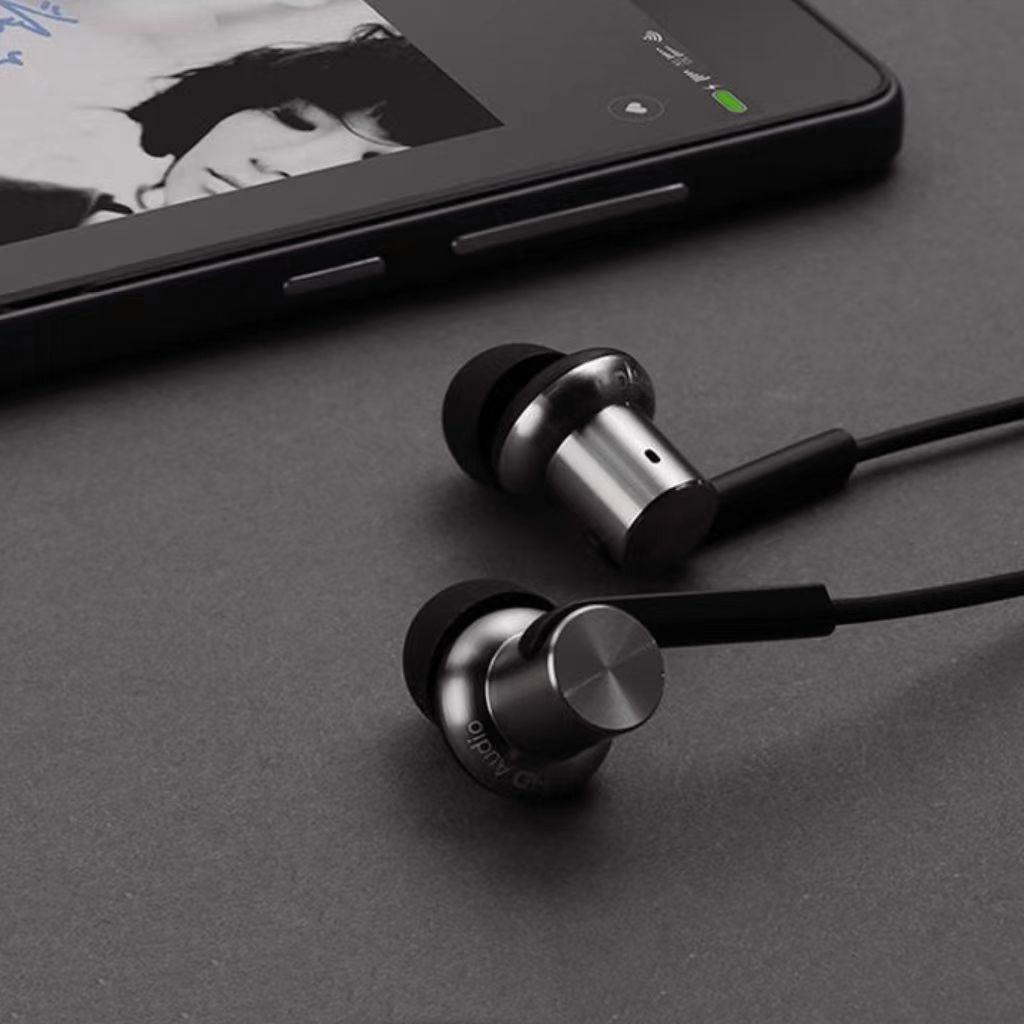 Tai Nghe Nhét Tai Jack 3.5mm Màu Đen Có Micro Chất Lượng Cao Cho Xiaomi Mi 10 11 10T Pro 9 Redmi K40 Pro