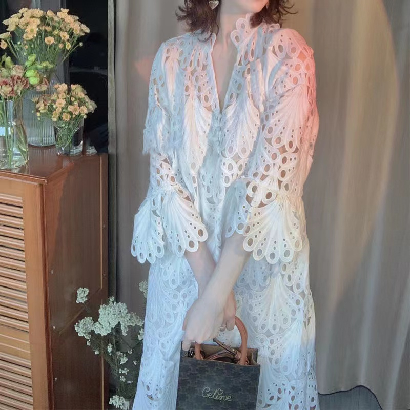 Đầm midi Dài Dáng Rộng Tay Dài Phối Ren Màu Trắng Thời Trang Mùa Hè Cho Nữ Mới