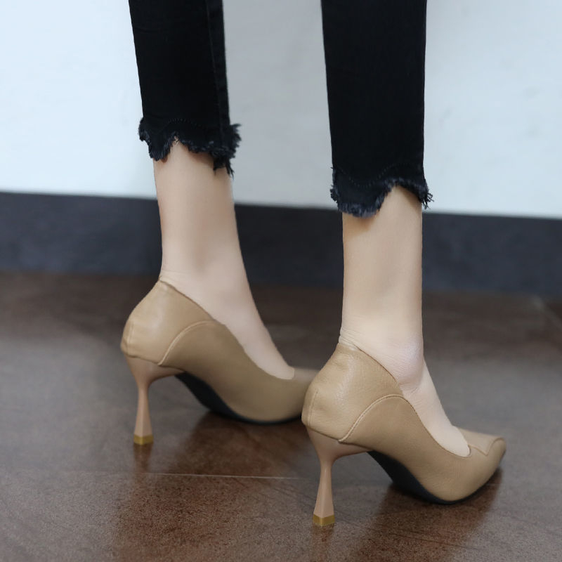 Giày Cao Gót Da Mềm Mũi Nhọn Thiết Kế Thoải Mái Cho Nữ