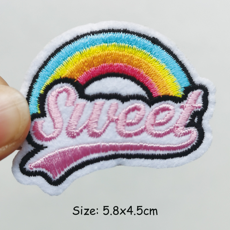 Miếng Vá Quần Áo Tự Dính Cách Nhiệt Hình Chữ Love Cá Tính