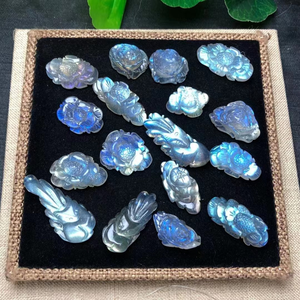 Hàng Mới Về Mới Vòng Tay Mặt Chạm Khắc Hình Ánh Trăng Màu Xám Tự Nhiên Có Thể Sử Dụng Làm Mặt Dây Chuyền / Túi Xách