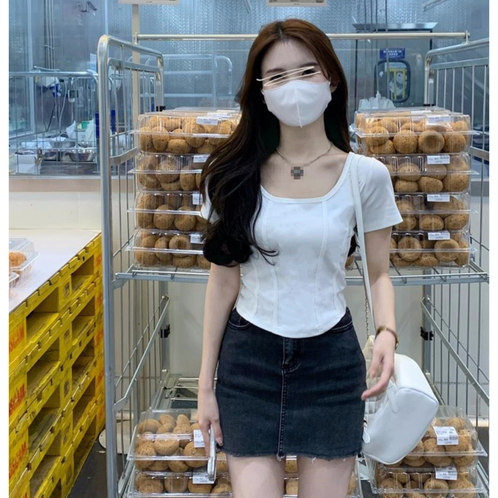 Áo Thun Ngắn Tay Cổ Vuông Dáng Ôm Thời Trang Mùa Hè Hàn Quốc Quyến Rũ Giản