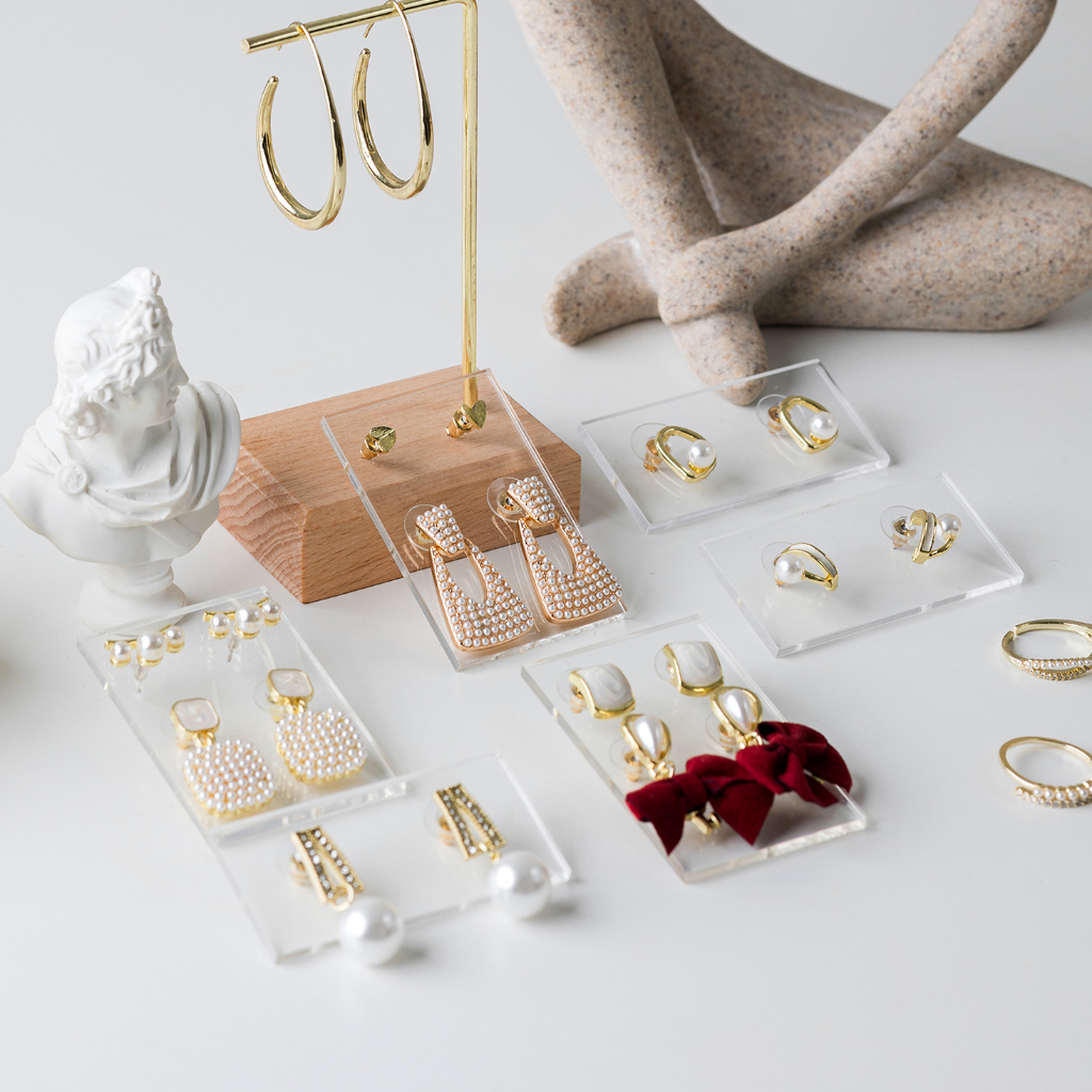 Giá Đỡ Trưng Bày Bông Tai/Thẻ/Trang Sức/Ảnh Chụp Hình