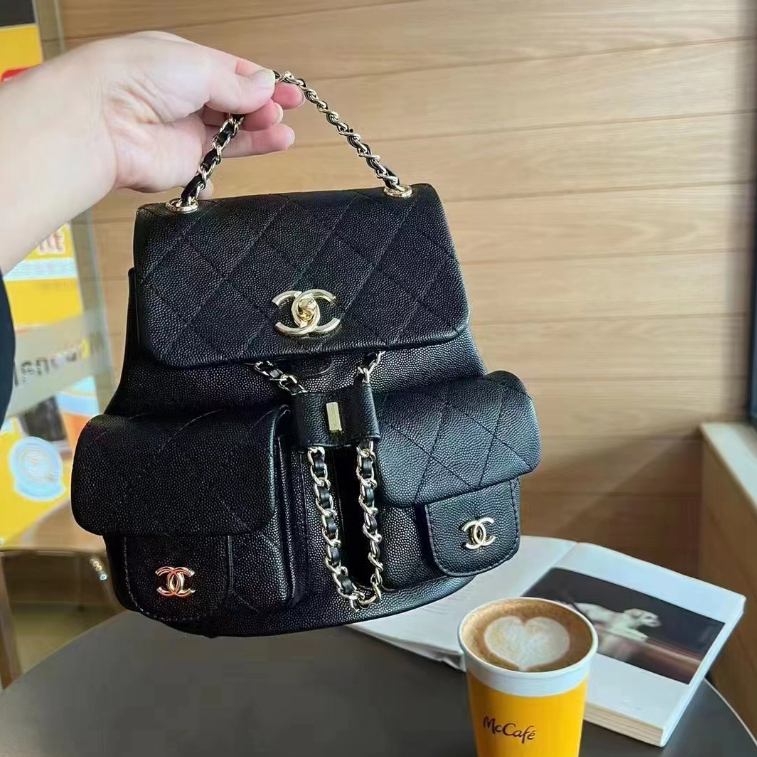Ba Lô Da Thật Đính Đá Phối Dây Xích Trẻ Trung Hợp Thời Trang Cho Bạn Gái772304