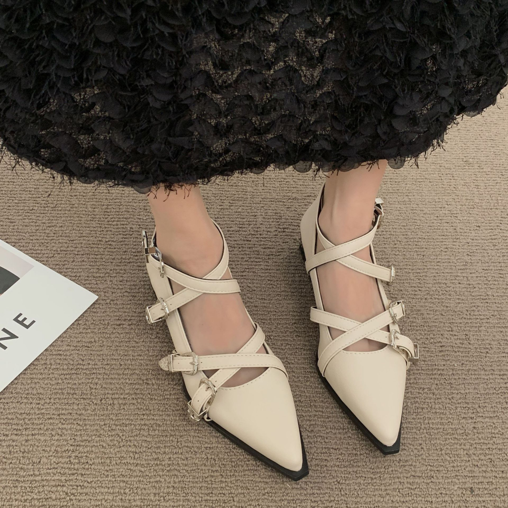 Giày Gót Dày Mũi Nhọn Miệng Nông Màu Đen Kiểu Retro Pháp Thời Trang 2023 Cho Bạn Gái