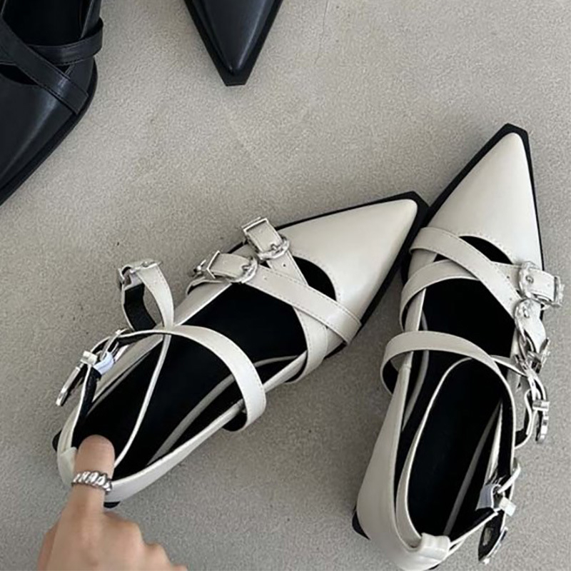 Giày Gót Dày Mũi Nhọn Miệng Nông Màu Đen Kiểu Retro Pháp Thời Trang 2023 Cho Bạn Gái