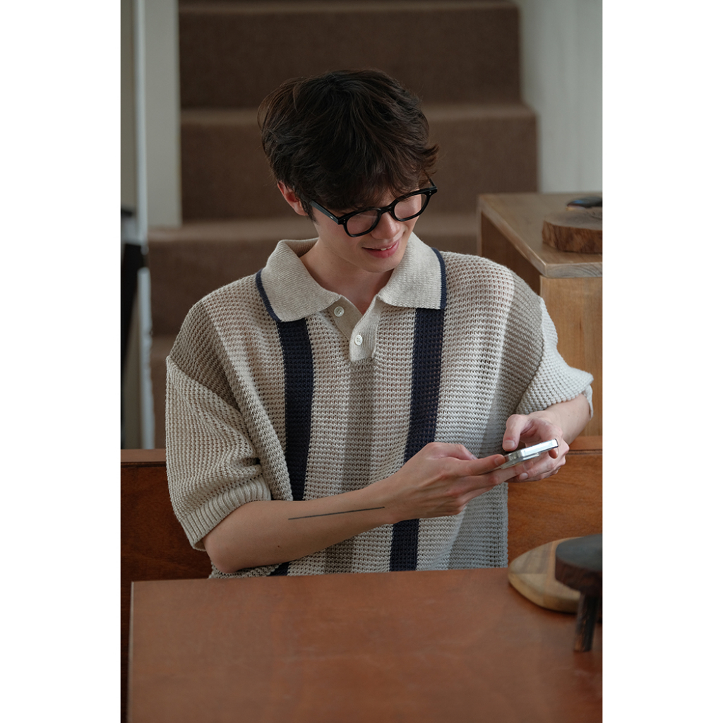 Áo Polo Dệt Kim Tay Ngắn Kẻ Sọc Rỗng Thoáng Khí Màu Sắc Khóa Cài