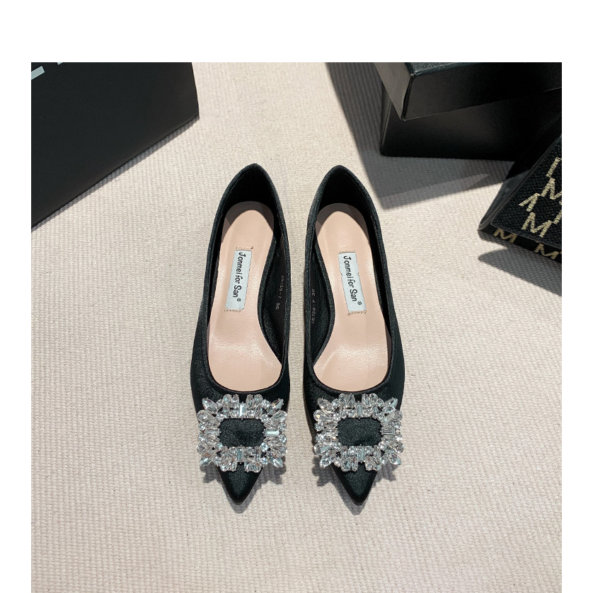 Giày Búp Bê Mũi Nhọn Đính Đá Chất Liệu Satin Plus Size 33-44