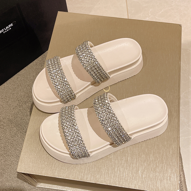 Dép Sandal Hở Ngón Đế Mềm Thời Trang Dành Cho Nữ