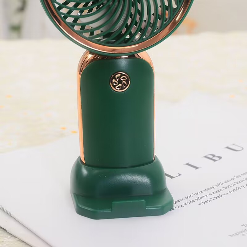 Quạt Cầm Tay Nhỏ Gọn Có Đế Sạc USB 4 Màu Tùy Chọn Dùng Trong Nhà / Ngoài Trời Vào Mùa