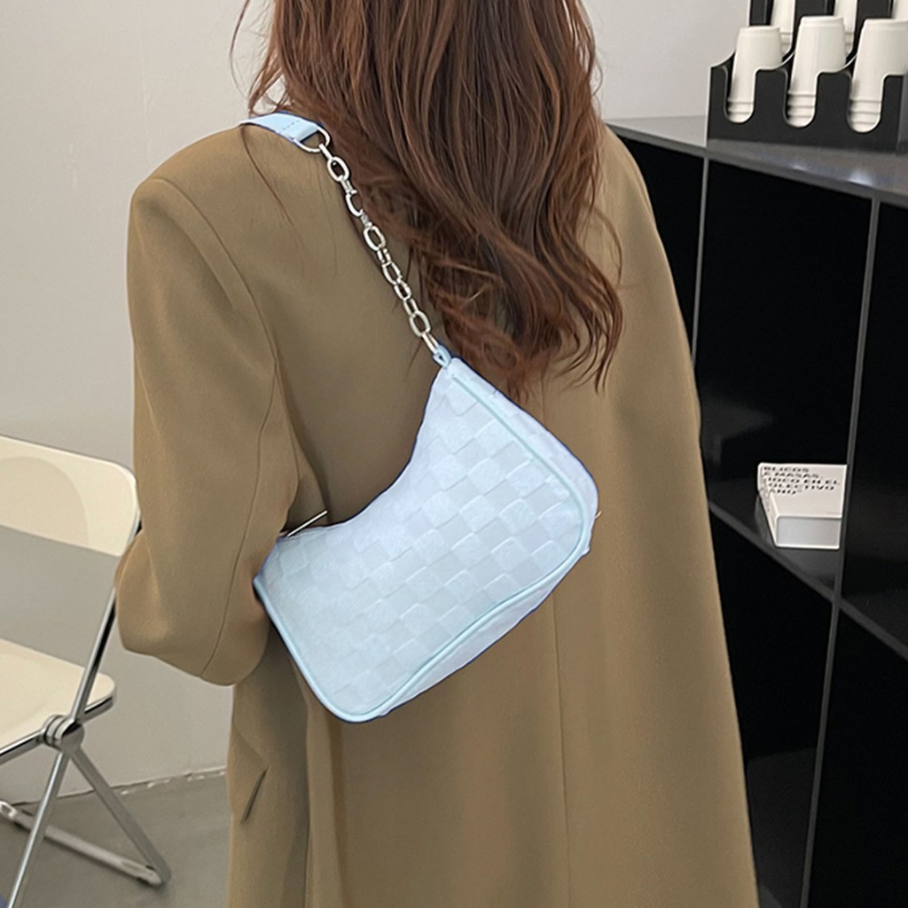Túi Xách Nữ Đeo Vai Kiểu Dây Xích Thời Trang Cá Tính