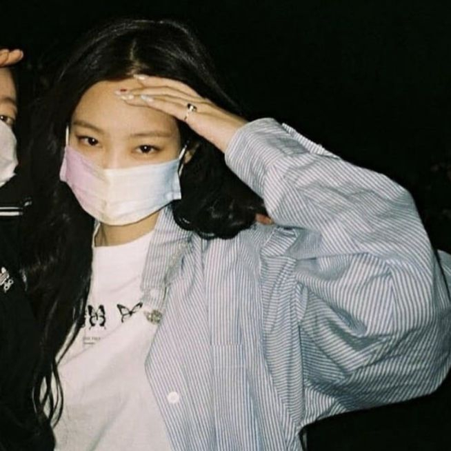 Áo Thun Ngắn Tay In Chữ Và Bướm Phong Cách Hàn Quốc Dành Cho Nữ