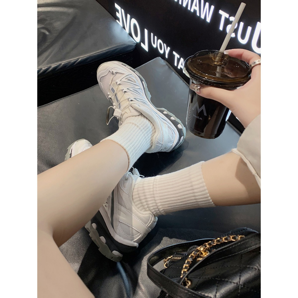 Giày Thể Thao Đế Dày Thời Trang Năng Động Cho Nữ