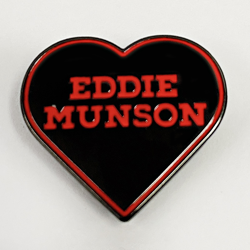Eddie Munson tình yêu trái tim men pin Stranger Things huy hiệu trang sức