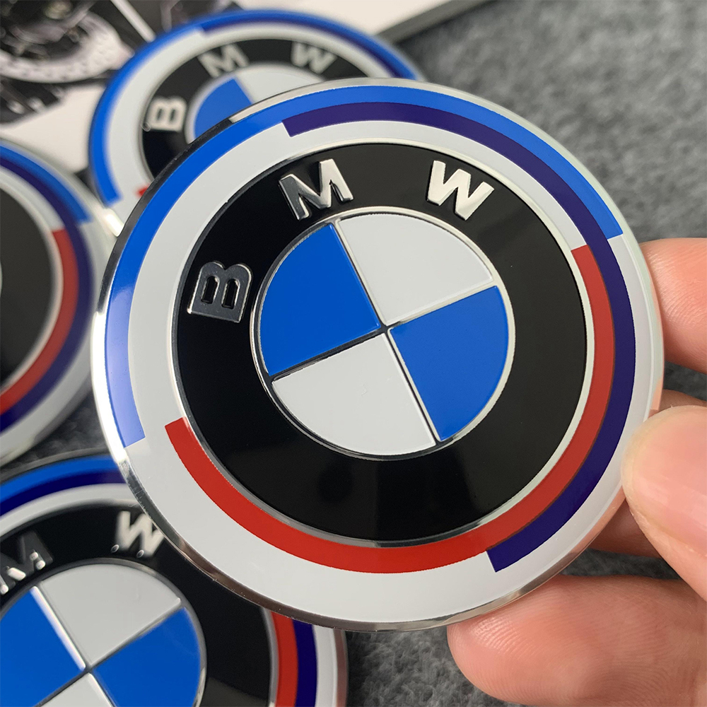 Bộ 4 Miếng Dán Logo 3D 56mm Trang Trí Bánh Xe Hơi BMW