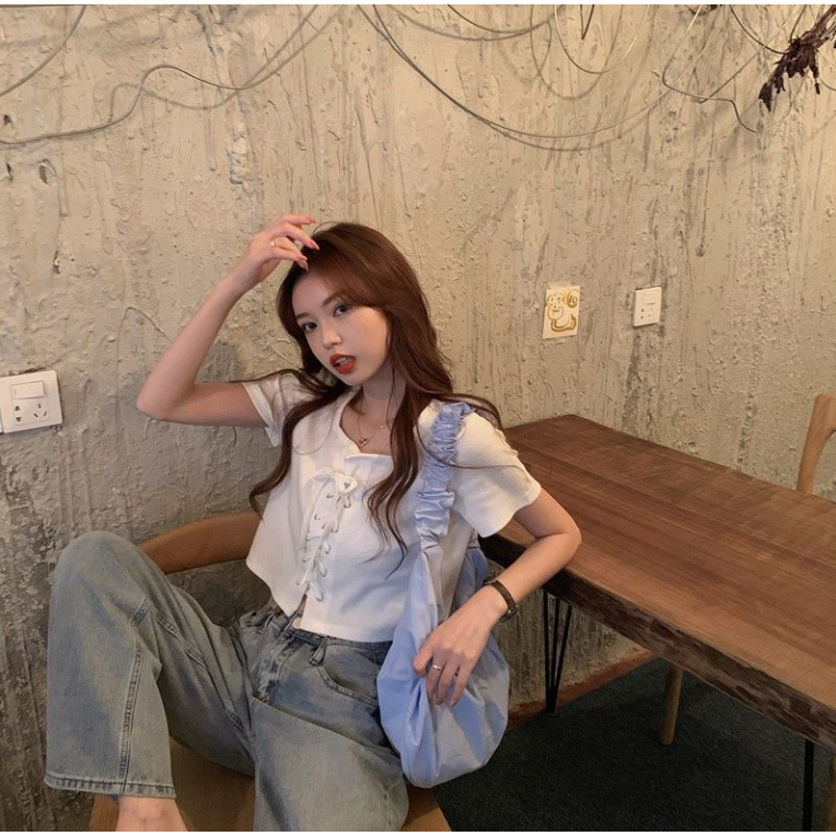 Áo Thun Tay Ngắn Cổ Vuông Phong Cách Pháp Thời Trang Mùa Hè Xinh Xắn Cho Nữ