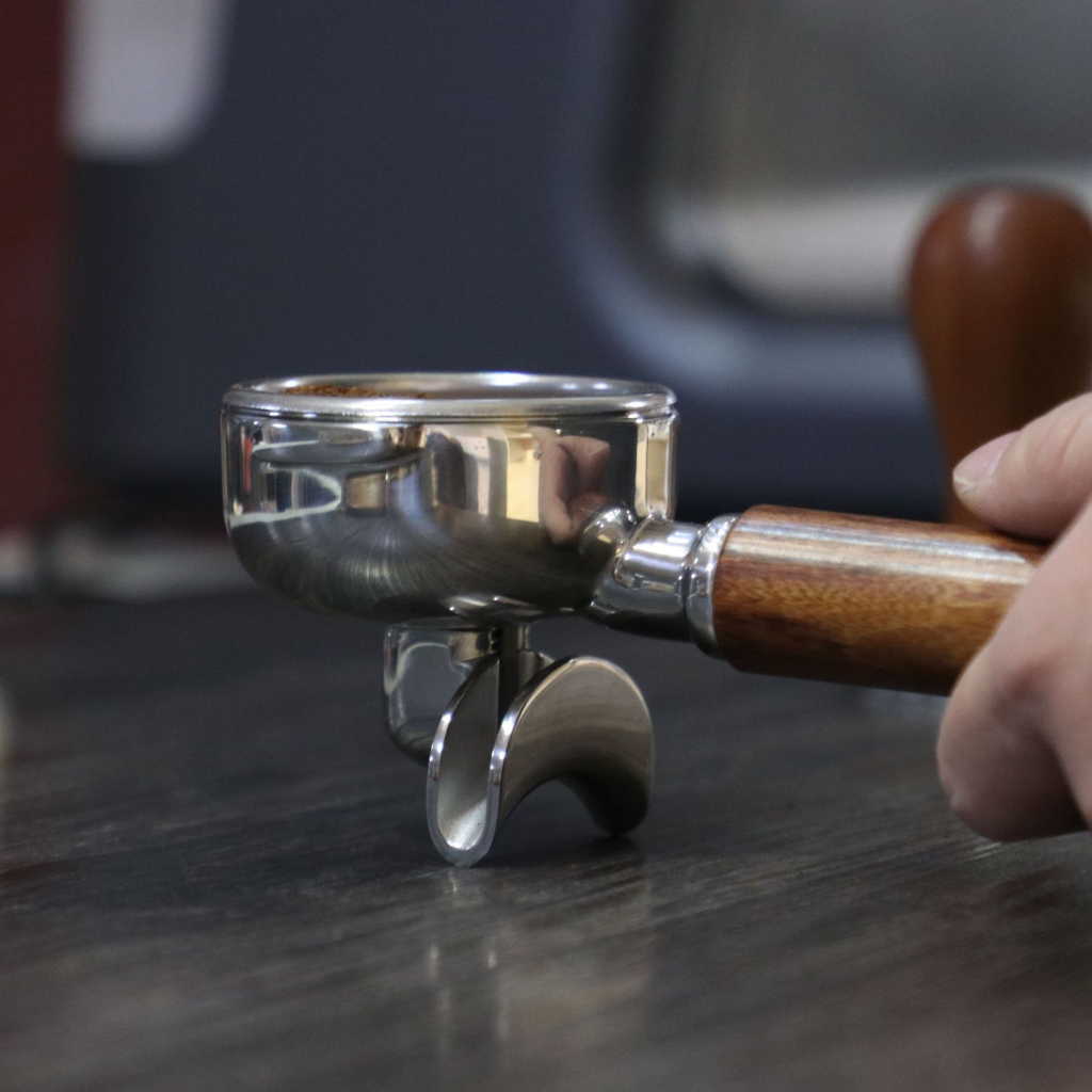 1pc 58mm Cà Phê Không Đáy Portafilter Fine Giá Đỡ Tiếp Liệu Phần