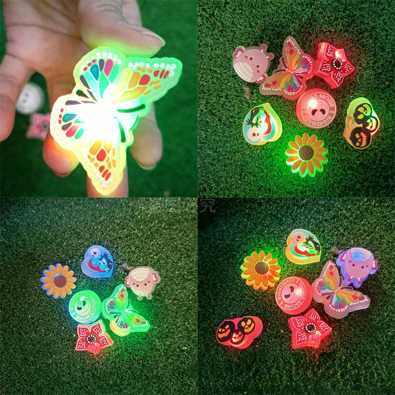 （1pc Led Sticker 3D SHOE CHARM）Đèn LED Hình Đôi Giày Dùng Trang Trí Halloween-AA107