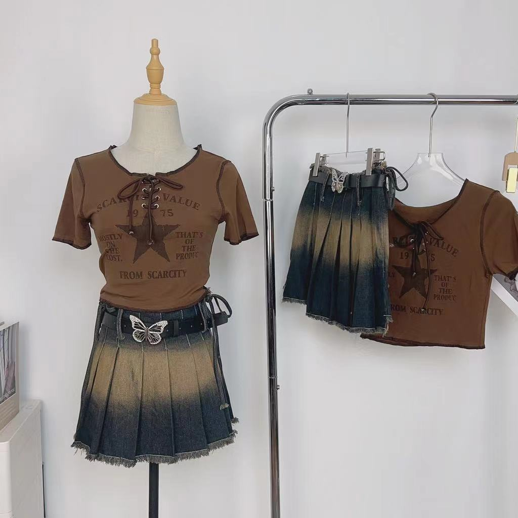 Set Áo Thun Ngắn Tay Cổ Tròn In Hình Ngôi Sao + Chân Váy Jeans Lưng Cao Thời Trang Hàn Cho Nữ
