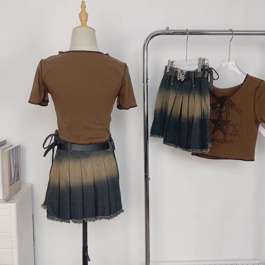Set Áo Thun Ngắn Tay Cổ Tròn In Hình Ngôi Sao + Chân Váy Jeans Lưng Cao Thời Trang Hàn Cho Nữ