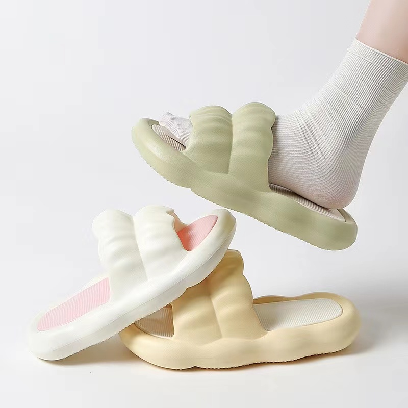 🔥đế cao 2cm🔥Dép bánh mì nữ sandal Đáy dày chống trượt chống nước Phim hoạt hình dễ thương