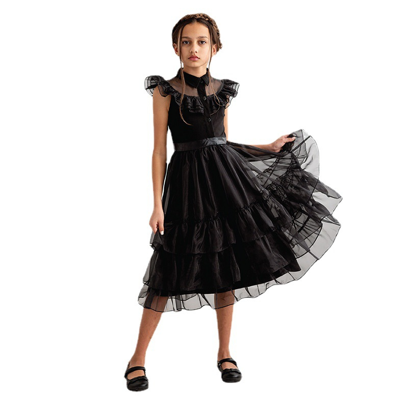 Bộ Đồ Hóa Trang Halloween Nhiều Lớp Màu Đen Phong Cách Mỹ Cho Mẹ Và Bé