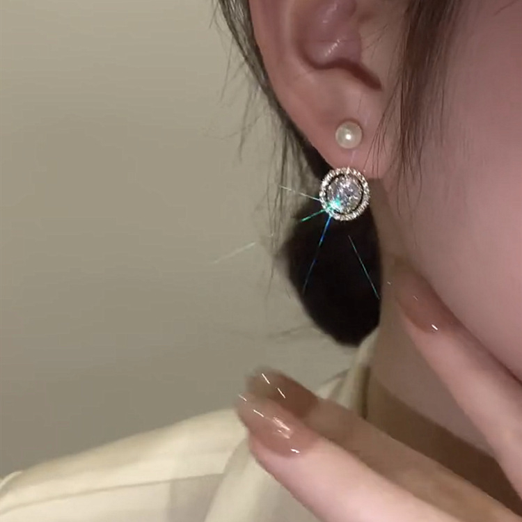 Bông Tai Hình Tròn Đính Ngọc Trai Zircon Trước Và Sau Thời Trang Mới 2023 Dành Cho Bạn Nữ