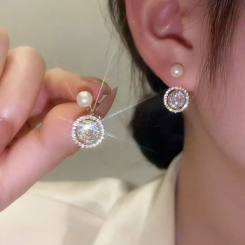 Bông Tai Hình Tròn Đính Ngọc Trai Zircon Trước Và Sau Thời Trang Mới 2023 Dành Cho Bạn Nữ
