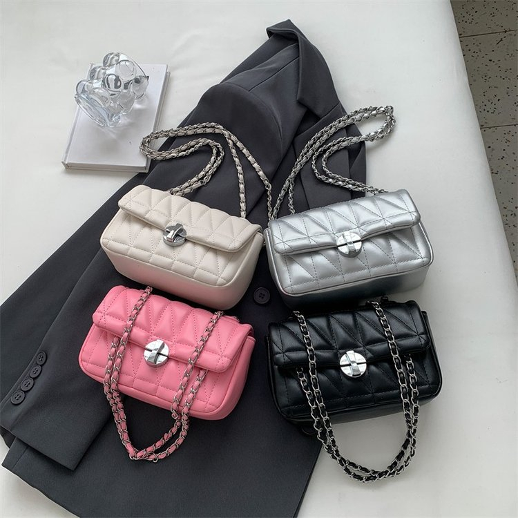 Hàng Mới Về Túi Xách Đeo Chéo Hình Vuông Đính Kim Cương Giả Dễ Thương Thời Trang Mùa Xuân 2024 Cho Nữ