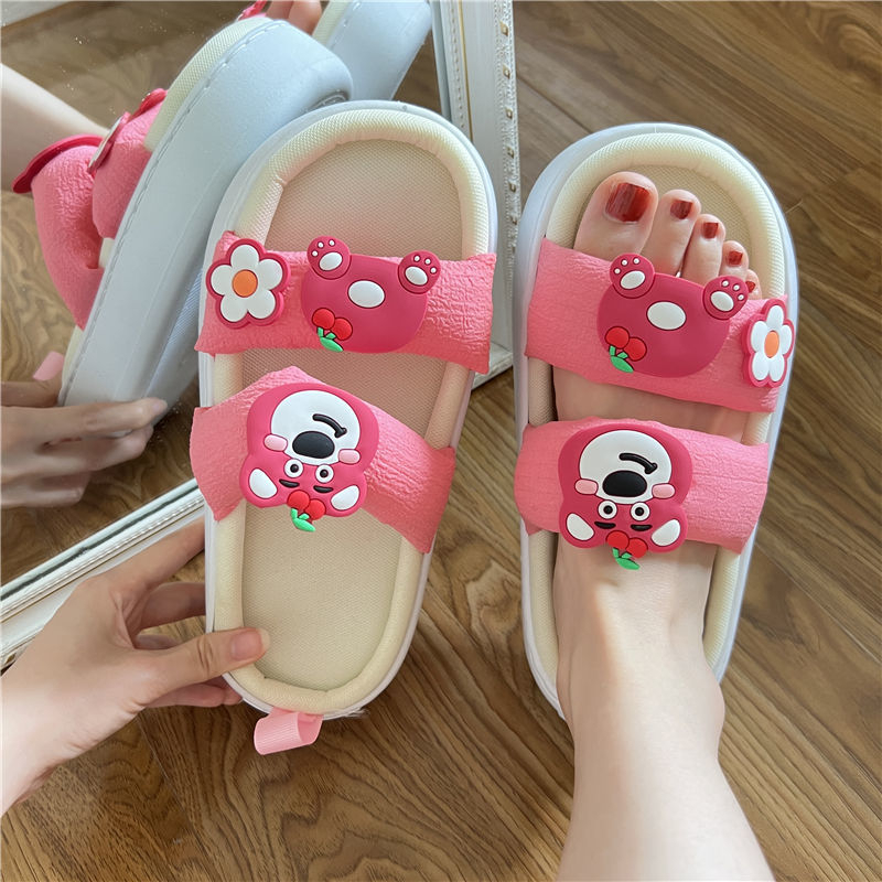 Dép Quai Ngang Đế Dày Chống Trượt Họa Tiết Gấu Dâu Tây Dễ Thương