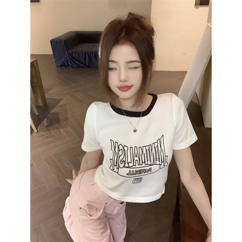 Lalisas Áo Croptop Tay Ngắn In Chữ Khoét Lỗ Hở Lưng Thời Trang Cho Nữ