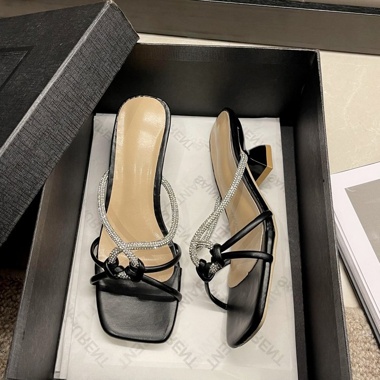 Giày Sandal Cao Gót Mũi Vuông Đính Đá Thời Trang Cho Nữ