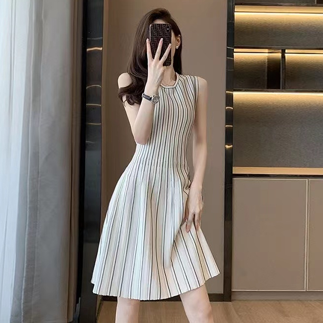 Đầm Dệt Kim Tay Dài Cổ Tròn Ôm Eo Họa Tiết Kẻ Sọc Thời Trang Hàn Quốc Cho Nữ