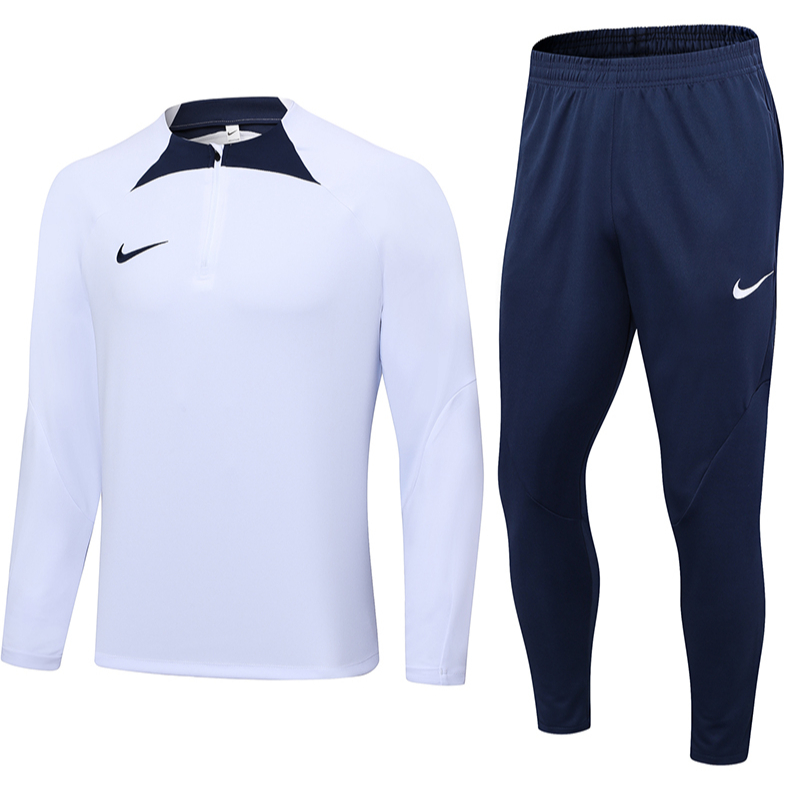 Bộ Đồ Đá Banh Tay Dài Nửazip 23 / 24 nk Chất Lượng Cao