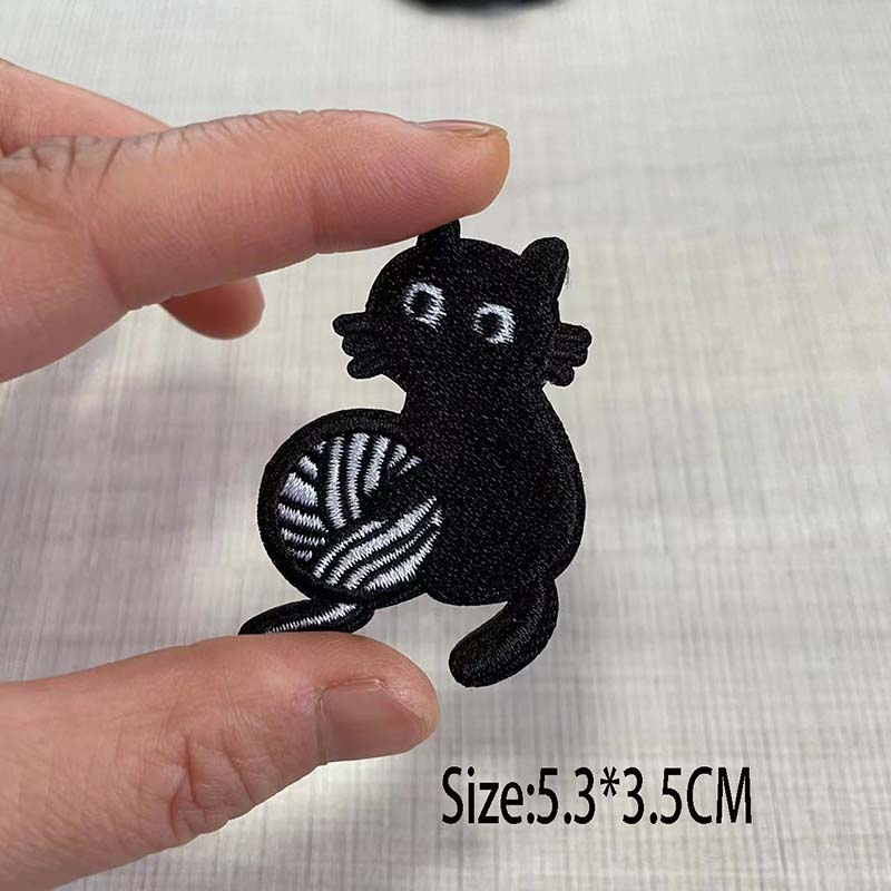 Sticker Ủi Thêu Hình Mèo Đen Hoạt Hình Ngộ Nghĩnh