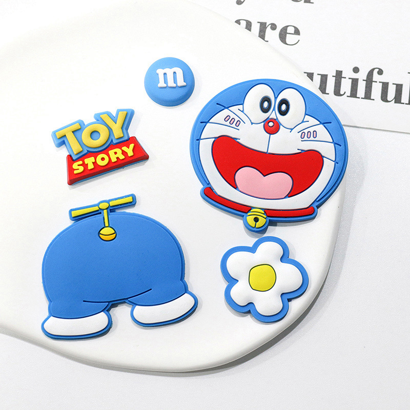 Set 5 Phụ Kiện Trang Trí Giày Hình Mèo Máy Doraemon Xinh Xắn