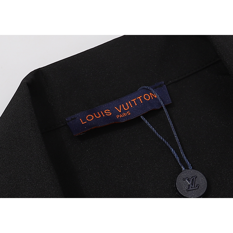 Áo Thun Tay Ngắn Chất Liệu cotton In Họa Tiết Louis V Thời Trang Mùa Hè Cho Nam Và Nữ