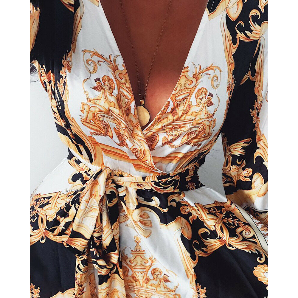 Đầm maxi cổ yếm xẻ tà phong cách boho