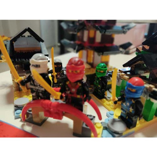 Mô hình lắp ráp DOMIBRO Phantom Ninja nhiều kiểu dáng cho bé
