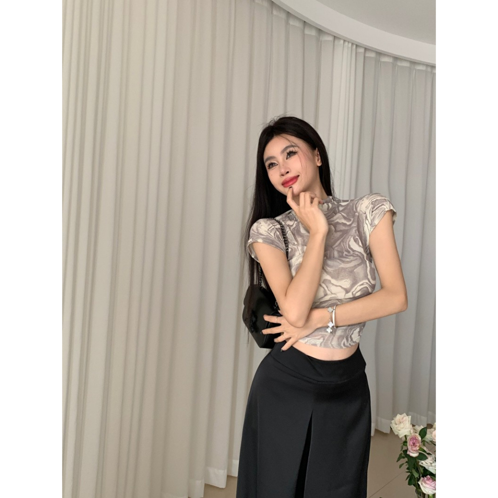 Áo Thun Ngắn Tay Dáng Ôm Gợi Cảm Thời Trang Cho Nữ