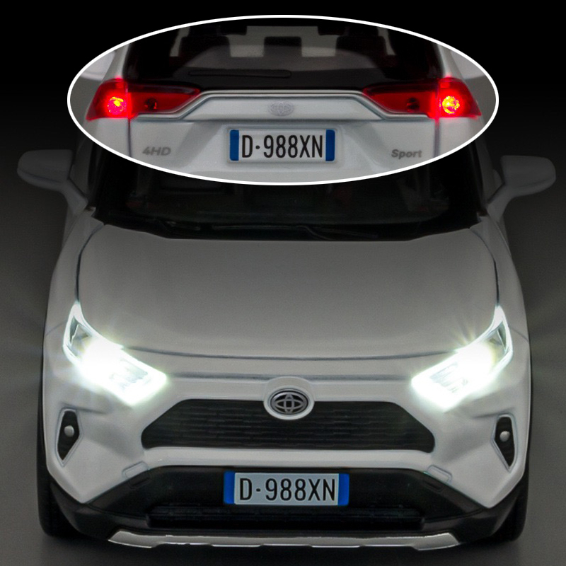 Mô Hình Xe Hơi Toyota RAV4 Tỉ Lệ 1: 32 Bằng Hợp Kim Có Đèn Và Nhạc Cho Bé Trai