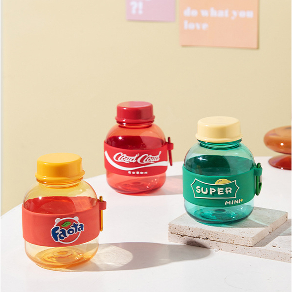 Bình Nước Bằng Nhựa Chịu Nhiệt Cao Thiết Kế Hình Chim Cánh Cụt Hoạt Hình Sáng Tạo