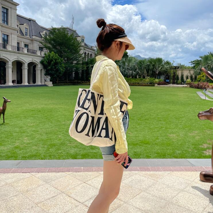 Túi Xách Đeo Vai Vải Bạt Có Dây Kéo Sức Chứa Lớn Mẫu Mới 2023 Kích Thước A4