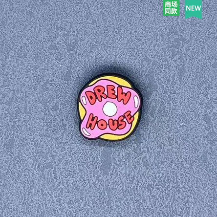 Dép Crocs jibbitz / Shore Charms / Drew / jibbitz Phong Cách Mới 2023 Giá Đỡ