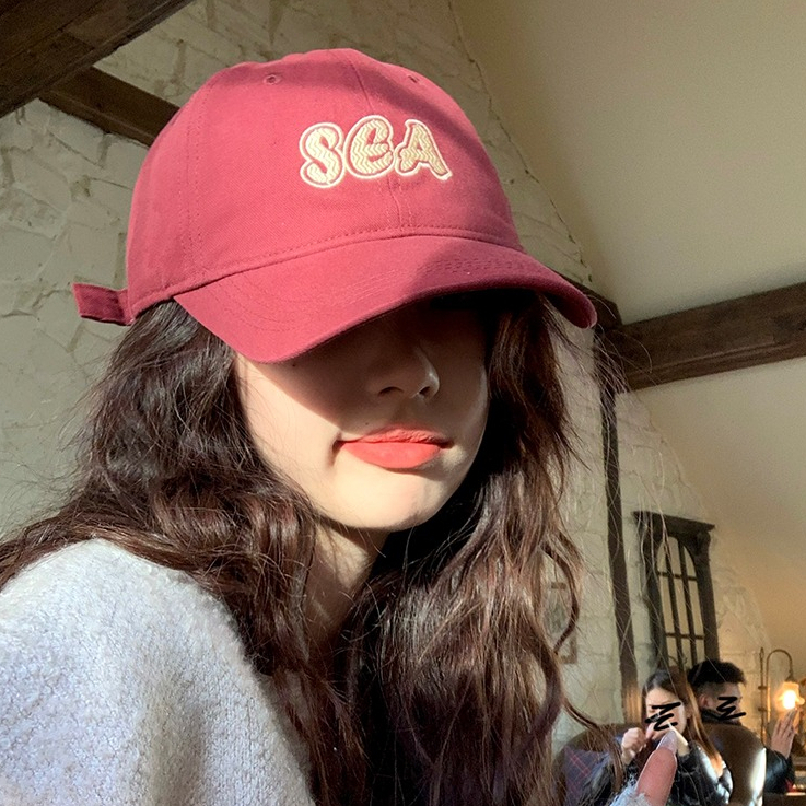 Mũ Lưỡi Trai Che Nắng Che Phủ Mặt Sâu Màu Đỏ Rượu Phong Cách Mới 2023 Dành Cho Bạn Nữ