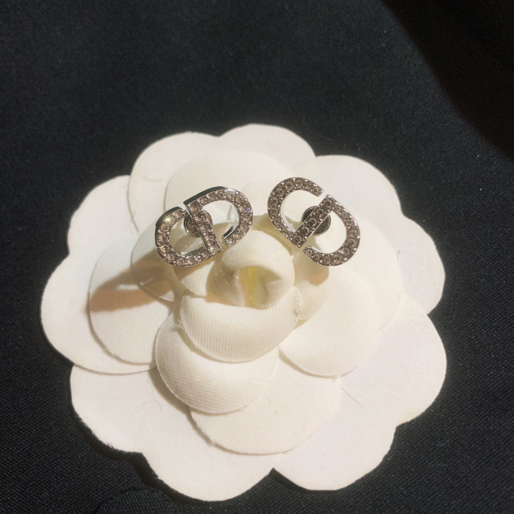 Bông Tai Hình Chữ D Thời Trang Thanh Lịch