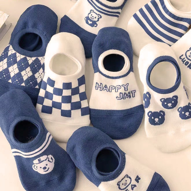 Vớ Mỏng Nhẹ Thoải Mái Chống Trượt Họa Tiết Gấu Dễ Thương Cho Nữ