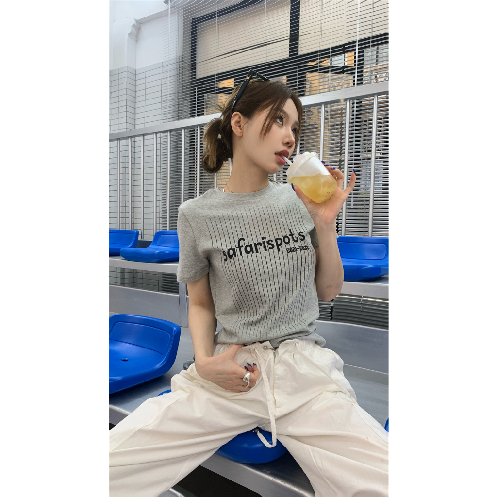 Lalisas Áo Thun Tay Ngắn Dáng Ôm In Chữ Thời Trang Cho Nữ