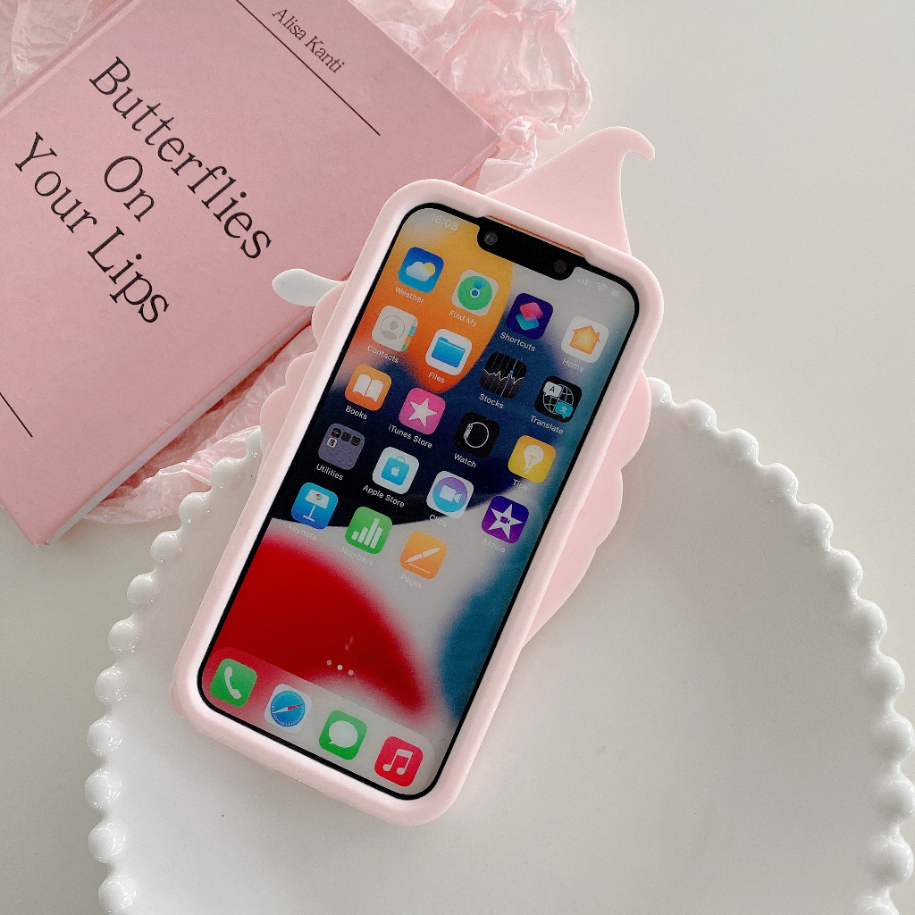Ốp Điện Thoại Hình Chó Pucha Kem 3D Cho Iphone 11 12 13 14 Pro max