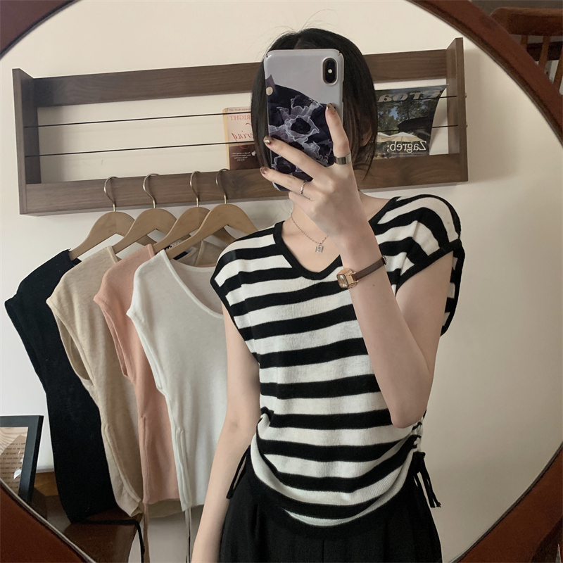 Lalisas Áo Thun Dệt Kim Ngắn Tay Cổ Chữ V Xếp Ly Cột Dây Phong Cách Hàn Quốc Cho Nữ